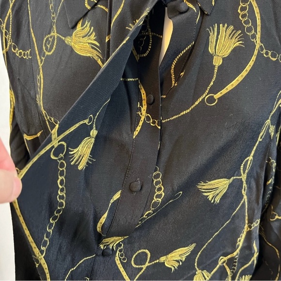 MINIMUM.NWT.”JOSEPHA”100% viscose button down long sleeve blouse.Black&gold.40/L - Picture 6 of 8